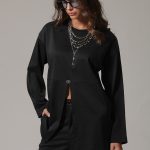 BLOUSE WITH FRONT SLIT AND LOGO BUTTON BLACK
