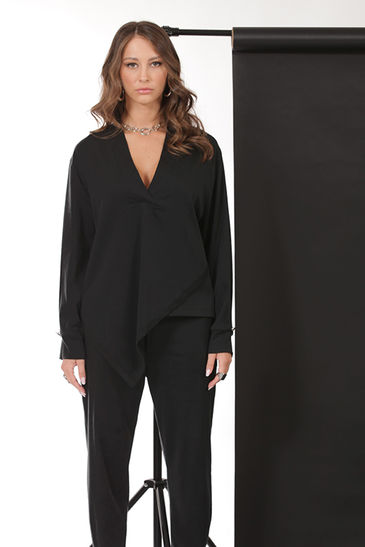 ASYMMETRIC V-NECK BLOUSE BLACK
