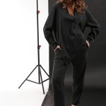 ASYMMETRIC V-NECK BLOUSE BLACK