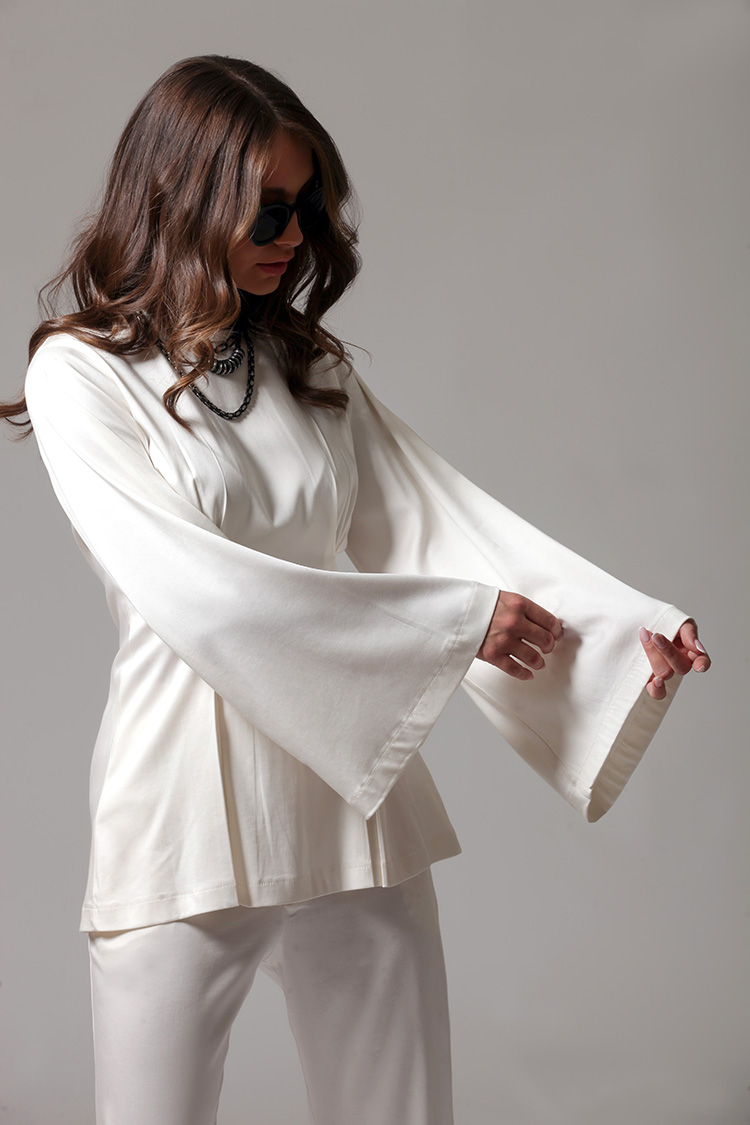 PLEATED BLOUSE WITH FLARED SLEEVES WHITE
