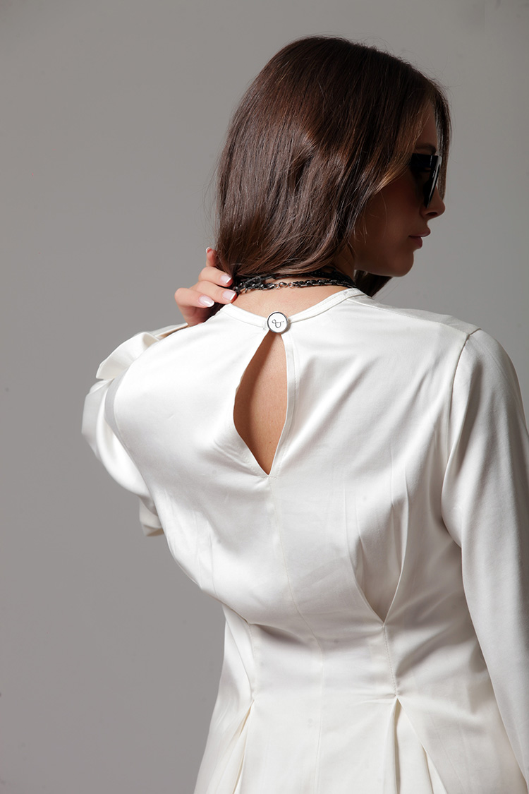 PLEATED BLOUSE WITH FLARED SLEEVES WHITE