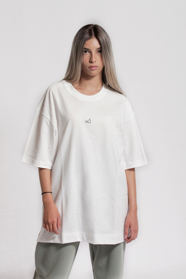 Unisex T-shirt with logo