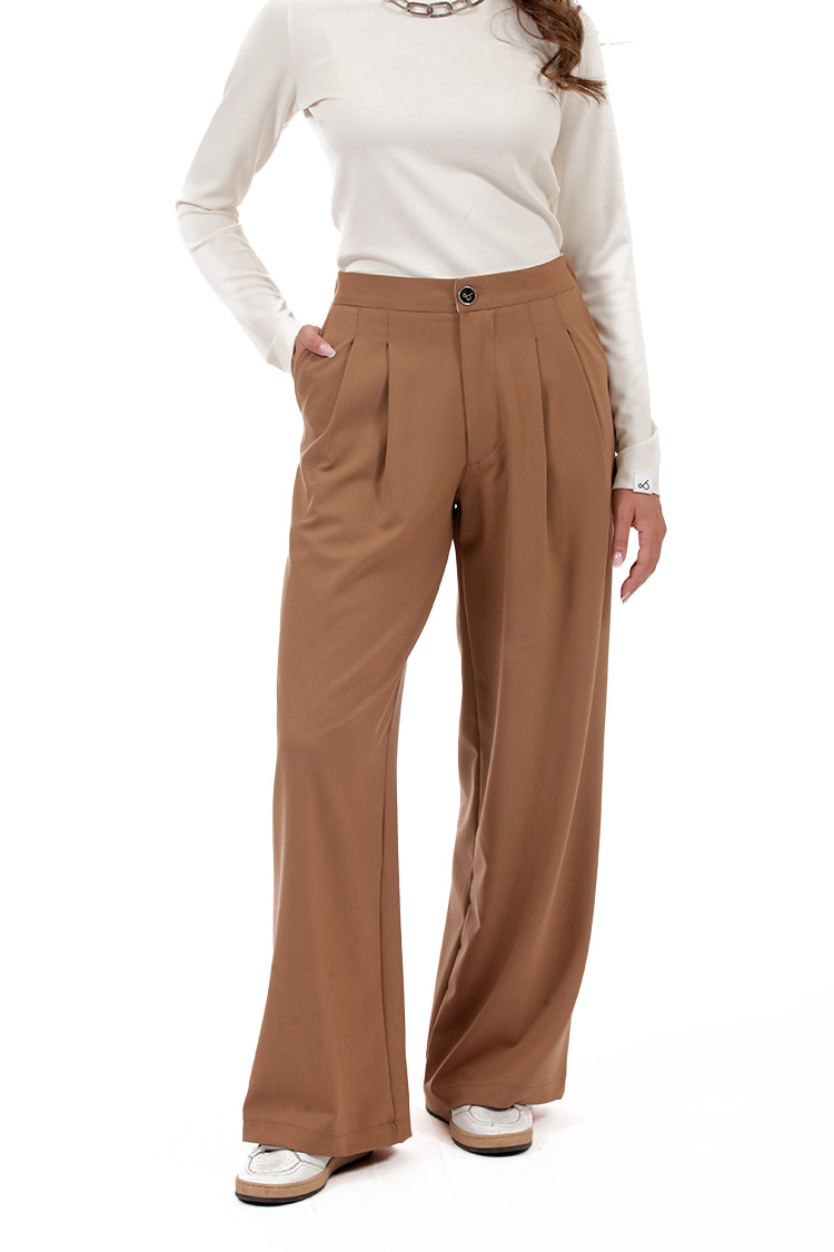 WIDE-LEG TROUSERS WITH ELASTICATED WAIST AND LOGO BUTTON CAMEL