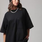 UNISEX LOGO TOP WITH FRONT POCKET BLACK