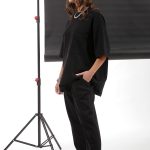 UNISEX LOGO TOP WITH FRONT POCKET BLACK