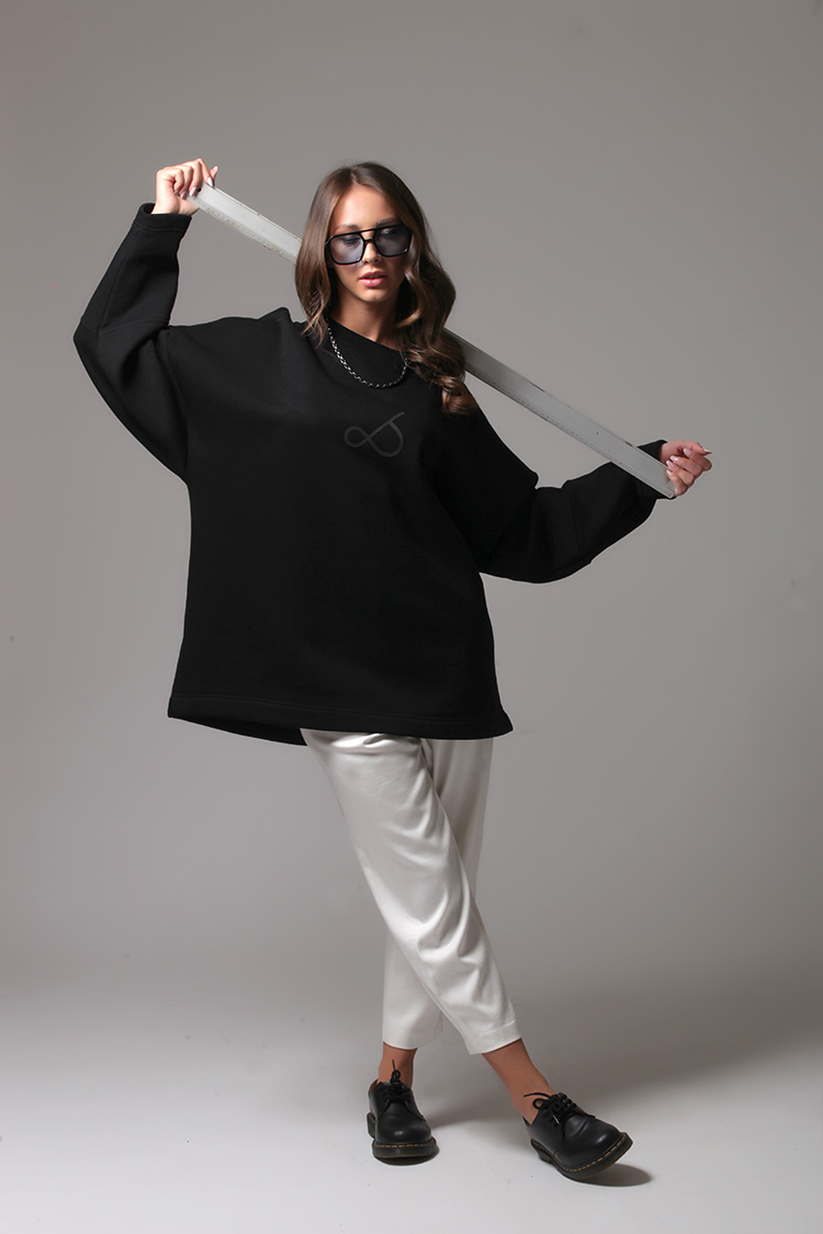 UNISEX LOGO SWEATSHIRT