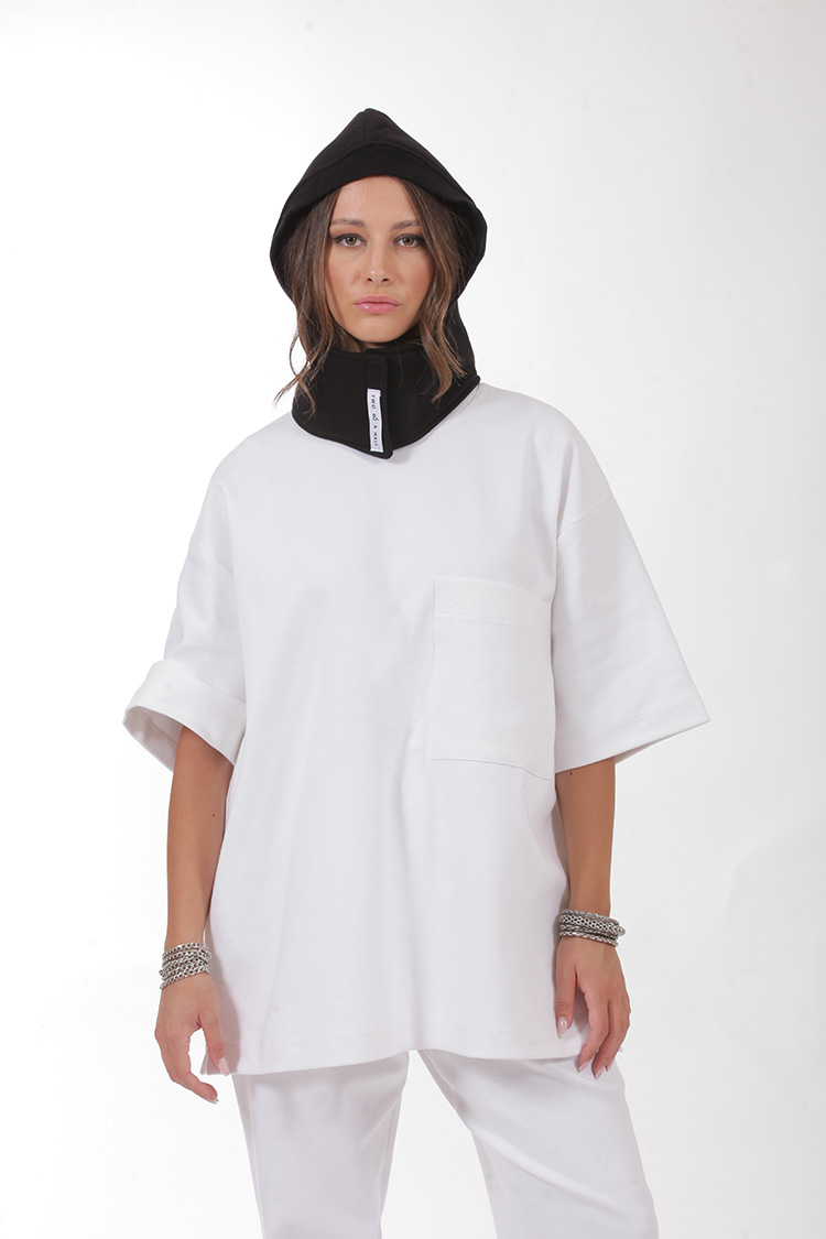 UNISEX LOGO TOP WITH FRONT POCKET WHITE