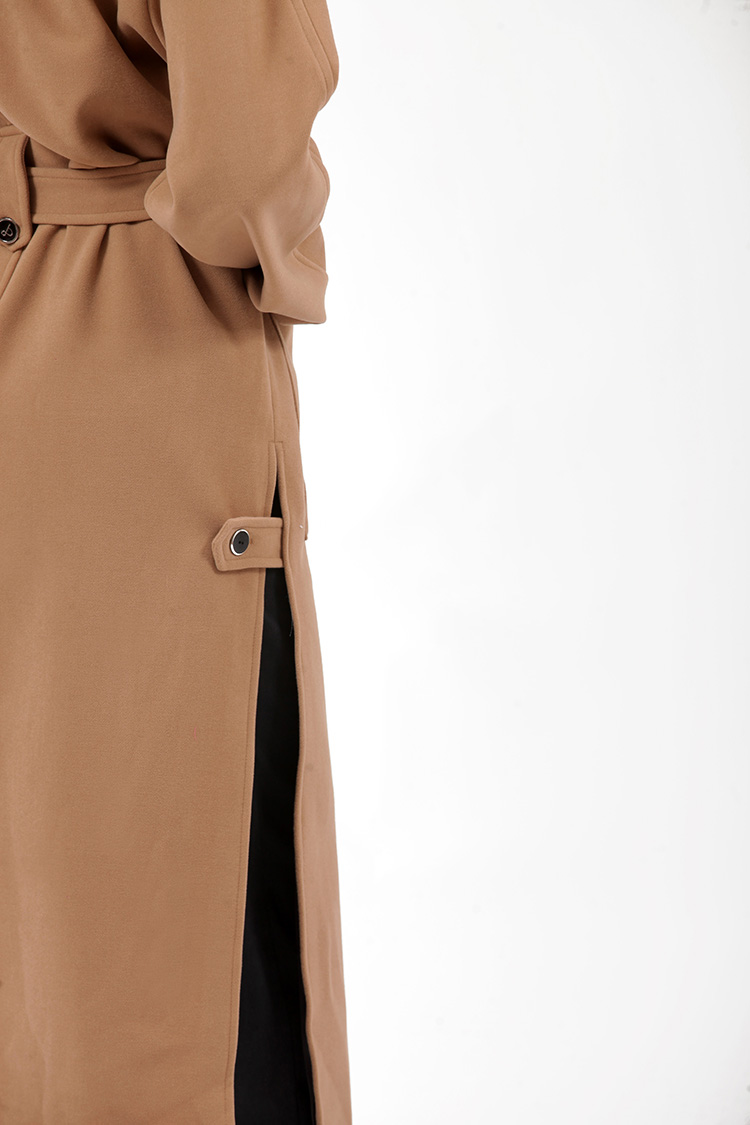 LONG BELTED COAT WITH SIDE SLITS CAMEL
