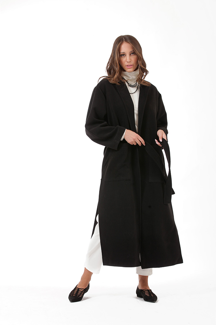 LONG BELTED COAT WITH SIDE SLITS BLACK