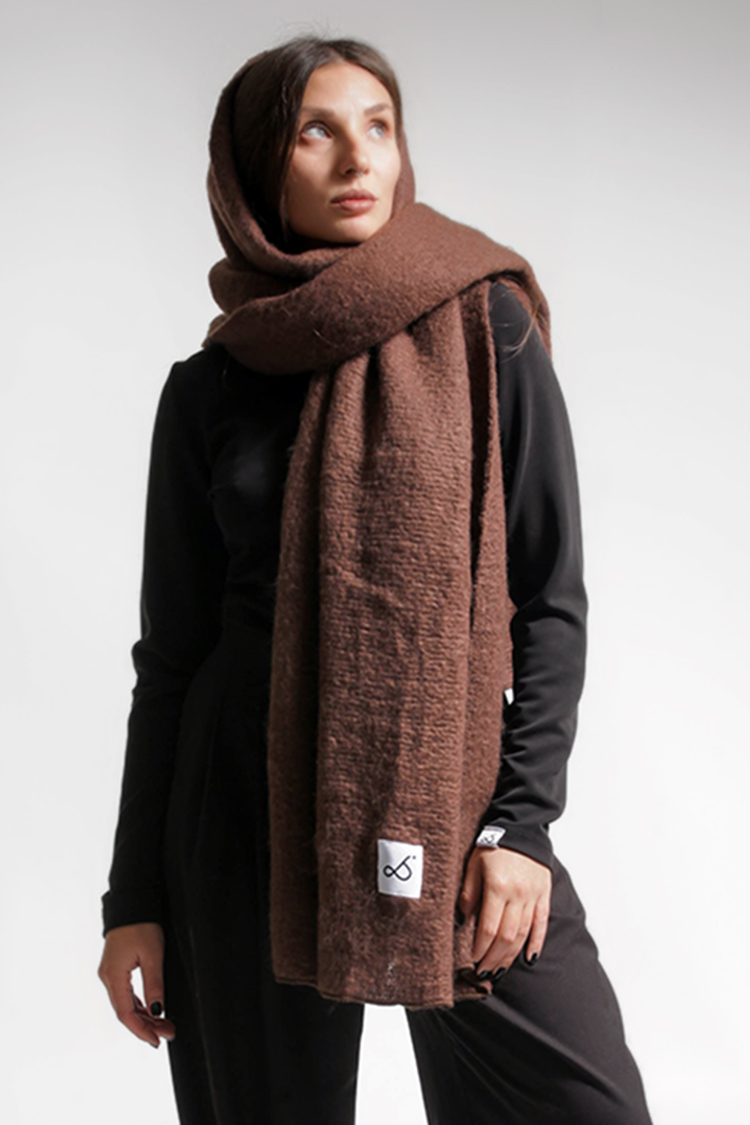BROWN SCARF