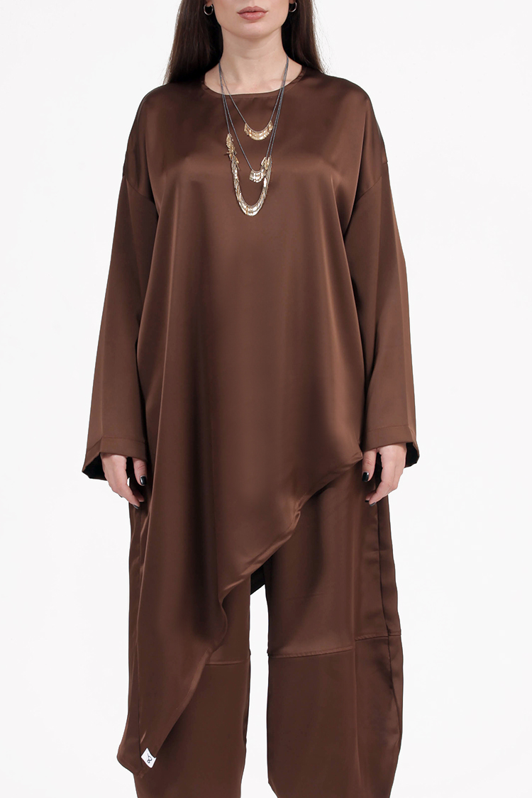 ASYMMETRICAL SATIN OVERSIZED TOP- CHOCOLATE