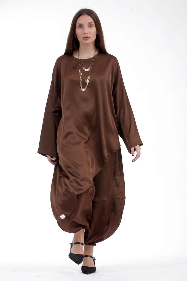 ASYMMETRICAL SATIN OVERSIZED TOP- CHOCOLATE