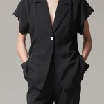 BLAZER WITH OVERSIZED SHOULDERS AND LOGO BUTTON DETAIL — BLACK