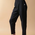 CROPPED TROUSERS WITH ELASTICATED WAIST — BLACK