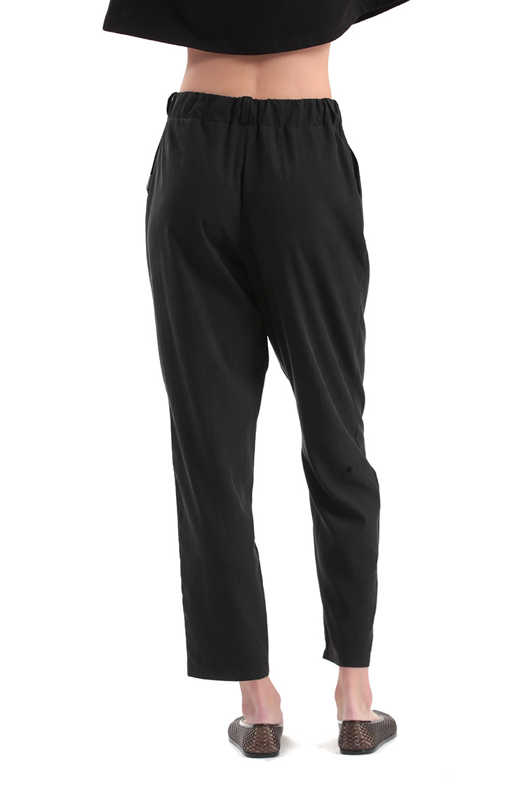 CROPPED TROUSERS WITH ELASTICATED WAIST — BLACK