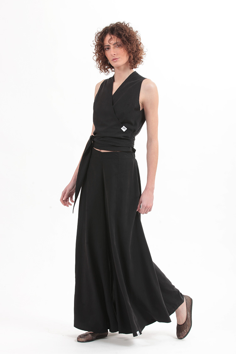 CRUISE TOP — BLACK