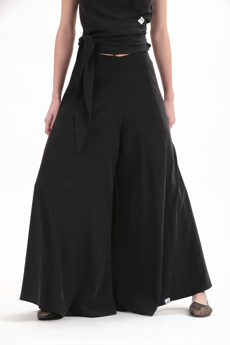 EXTRA WIDE TROUSERS — BLACK