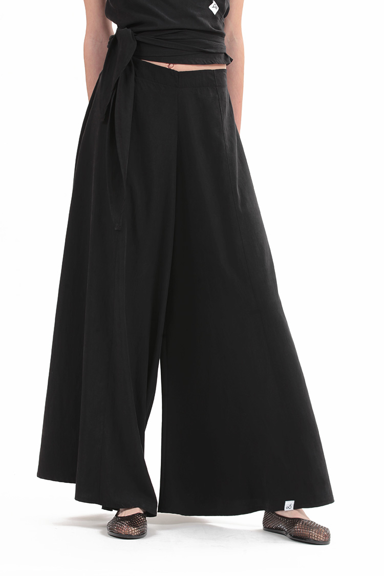 EXTRA WIDE TROUSERS — BLACK