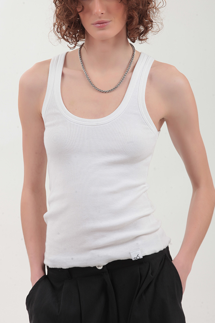 SLEEVELESS RIBBED FITTED TOP — WHITE