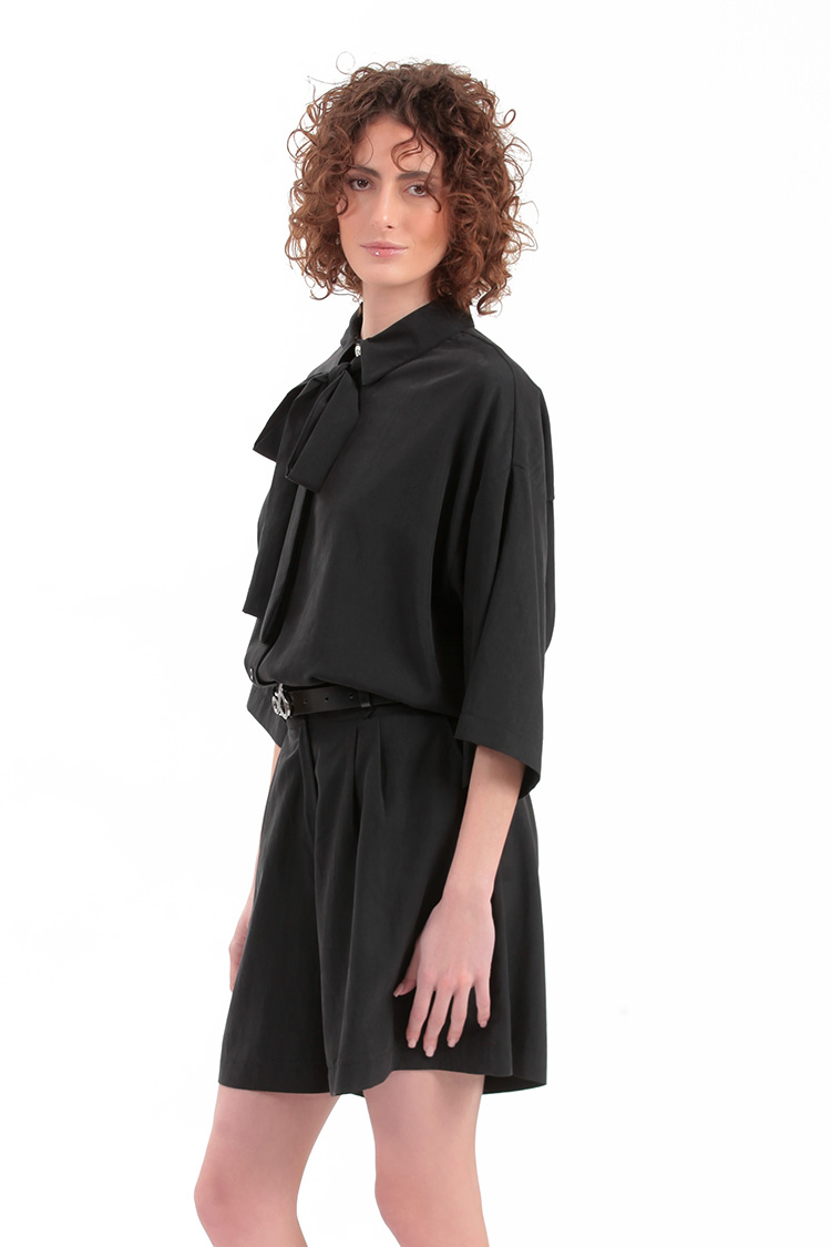 UNISEX SHIRT — BLACK