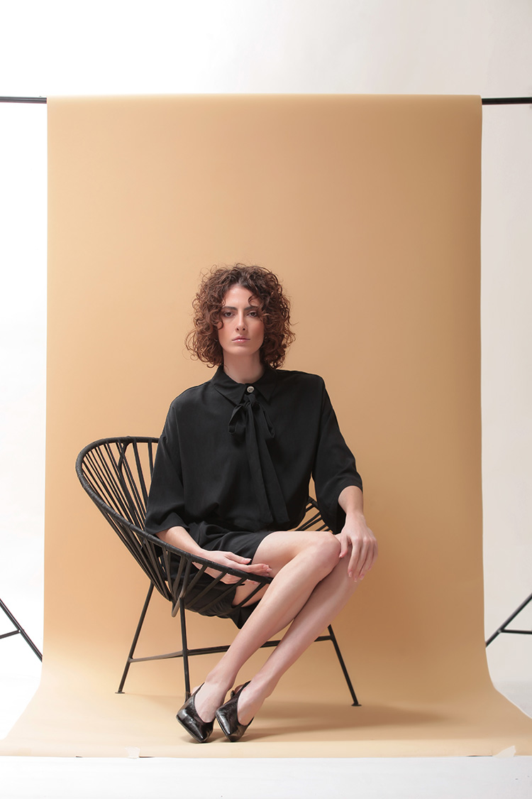 UNISEX SHIRT — BLACK