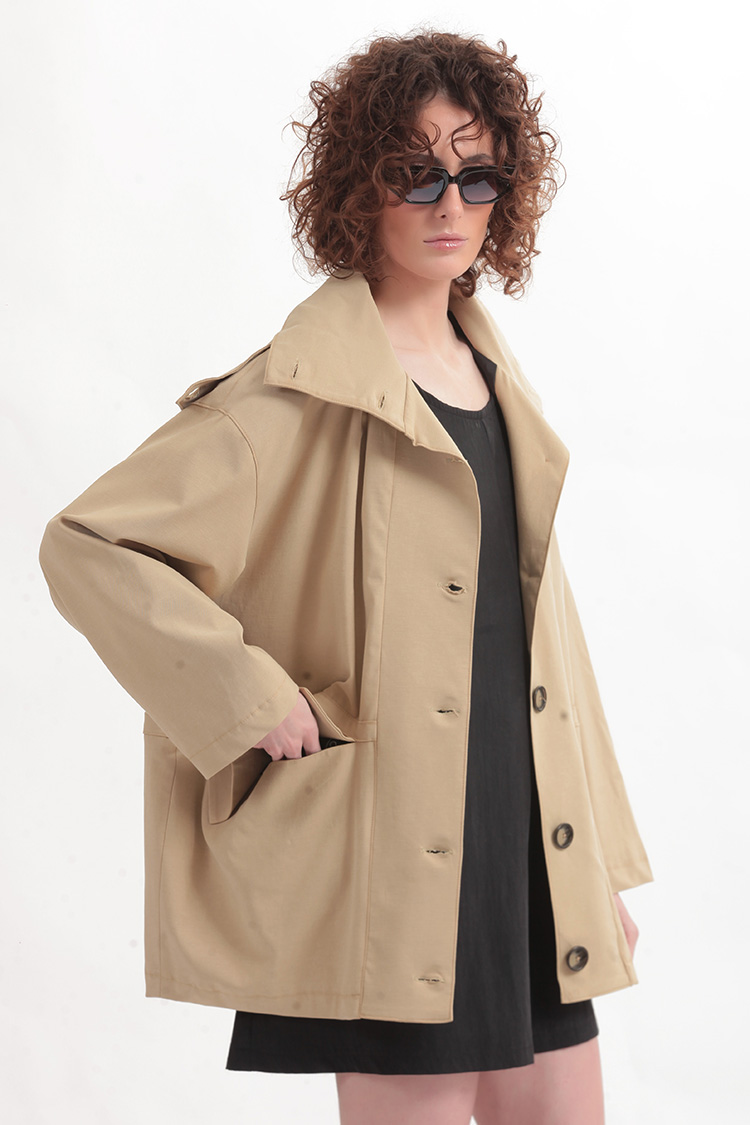 SHORT TRENCH COAT WITH REMOVABLE HOOD DETAIL — BEIGE