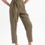 CROPPED TROUSERS WITH ELASTICATED WAIST — CHAKI