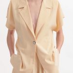 BLAZER WITH OVERSIZED SHOULDERS AND LOGO BUTTON DETAIL — BUTTER