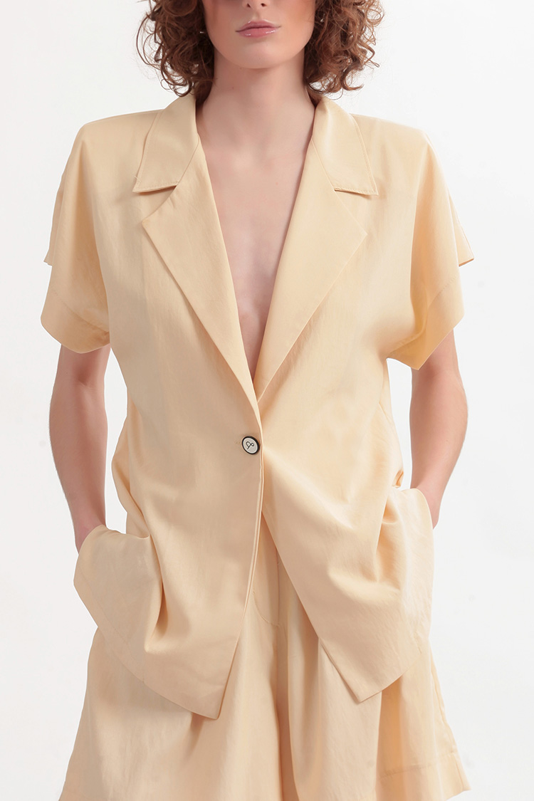 BLAZER WITH OVERSIZED SHOULDERS AND LOGO BUTTON DETAIL — BUTTER