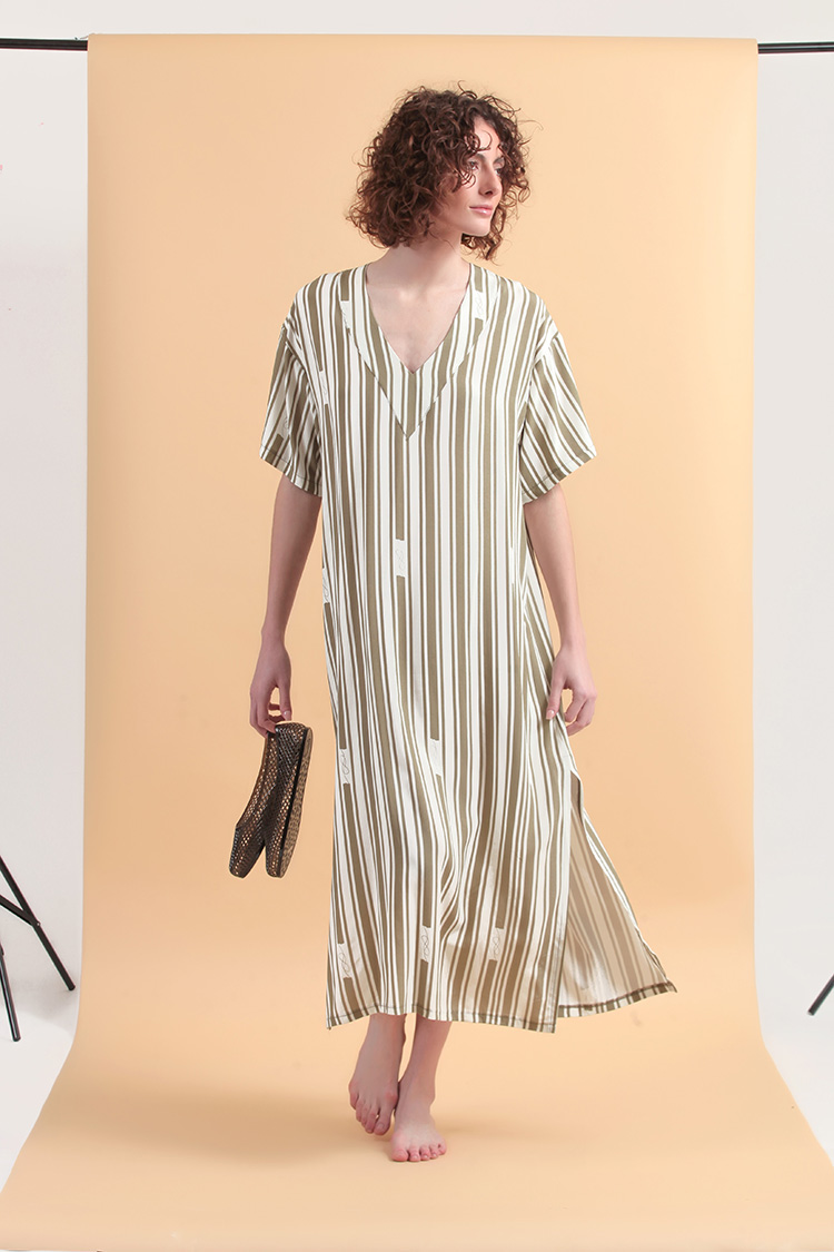 STRIPE LONGLINE SHIRT WITH V NECKLINE AND BACK BUTTONS DETAIL — STRIPE