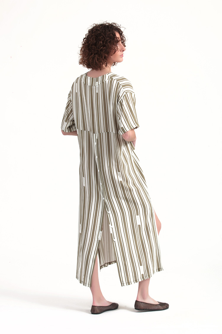 STRIPE LONGLINE SHIRT WITH V NECKLINE AND BACK BUTTONS DETAIL — STRIPE