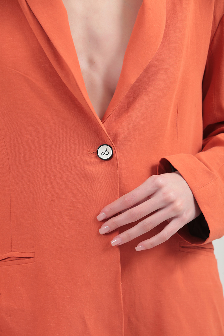 UNISEX BLAZER WITH OVERSIZED SHOULDERS AND LOGO BUTTON DETAIL — ORANGE