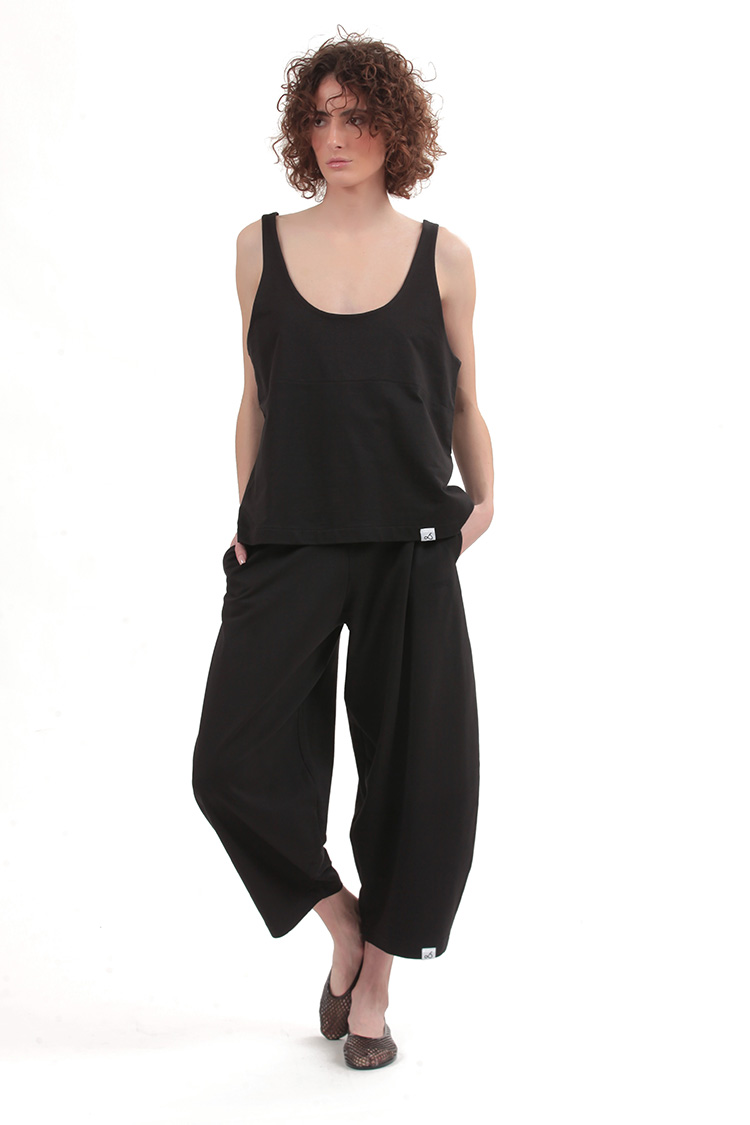 TANK TOP WITH DEEP NECKLINE — BLACK