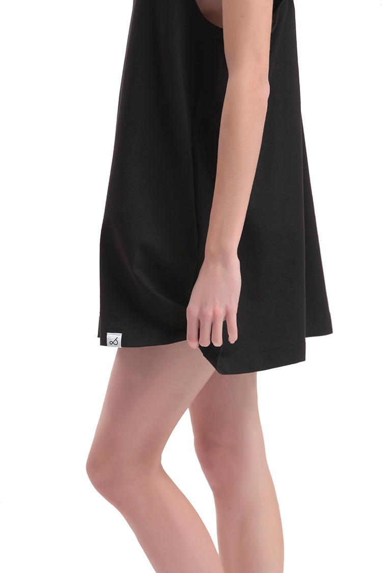 MINI DRESS WITH A TRIANGULAR BACK DESIGN — BLACK