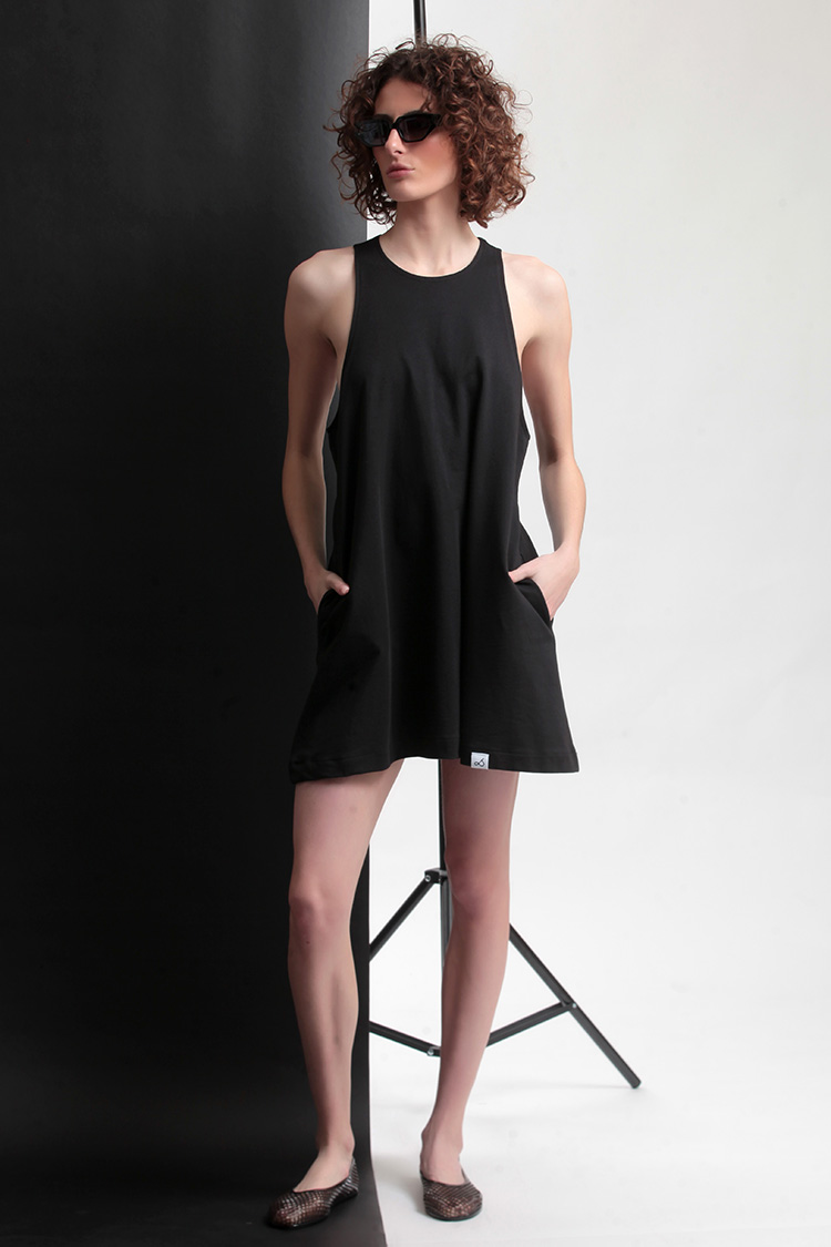 MINI DRESS WITH A TRIANGULAR BACK DESIGN — BLACK