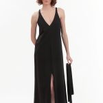 LONG DRESS WITH A FRONT SLIT — BLACK