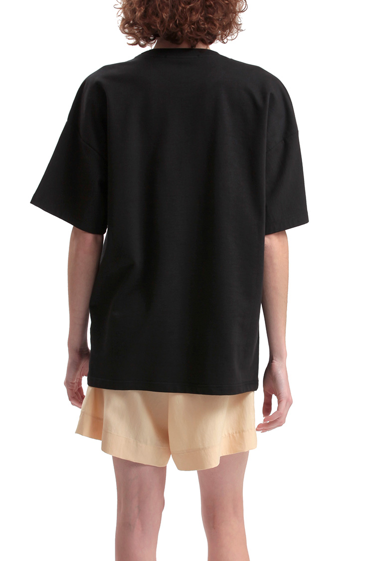 UNISEX T SHIRT WITH LOGO — BLACK