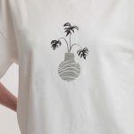 UNISEX T SHIRT WITH FLOWER POT LOGO — WHITE