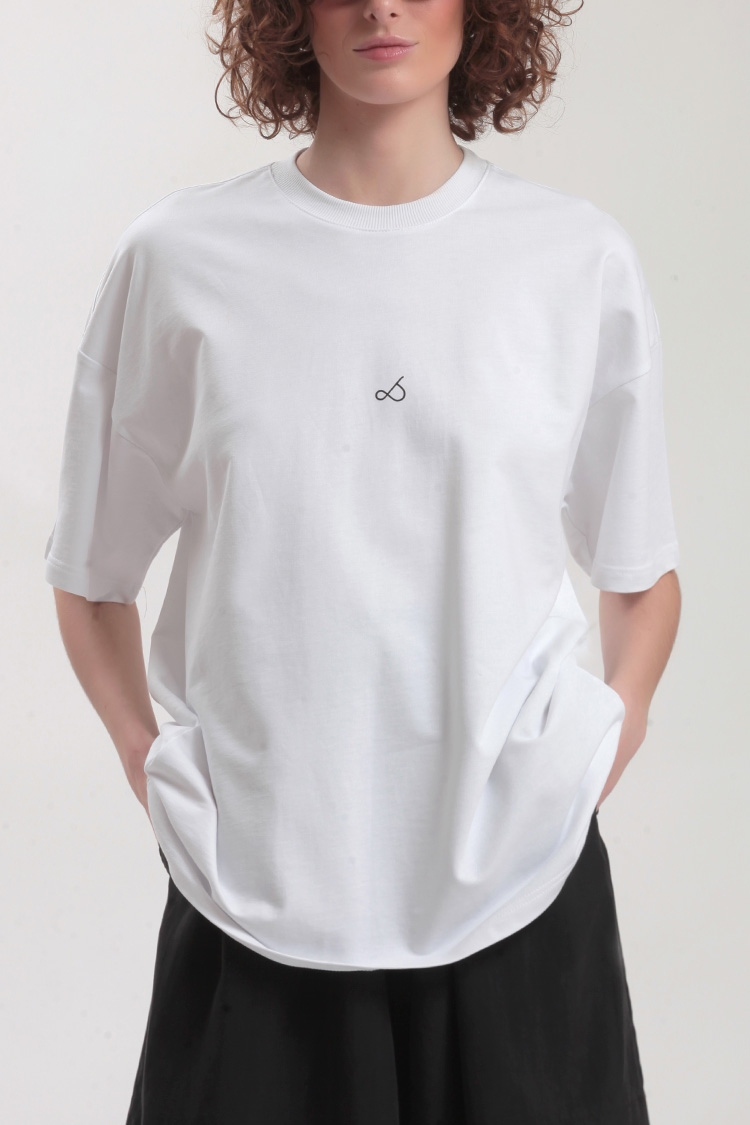 UNISEX T SHIRT WITH LOGO — WHITE