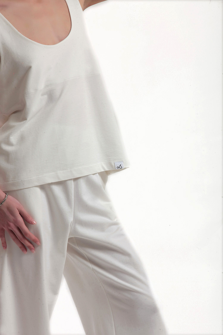 TANK TOP WITH DEEP NECKLINE — WHITE