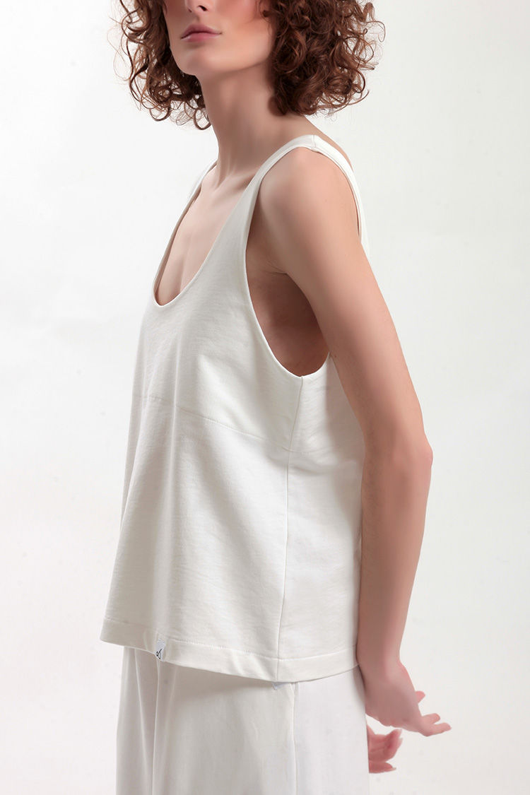 TANK TOP WITH DEEP NECKLINE — WHITE