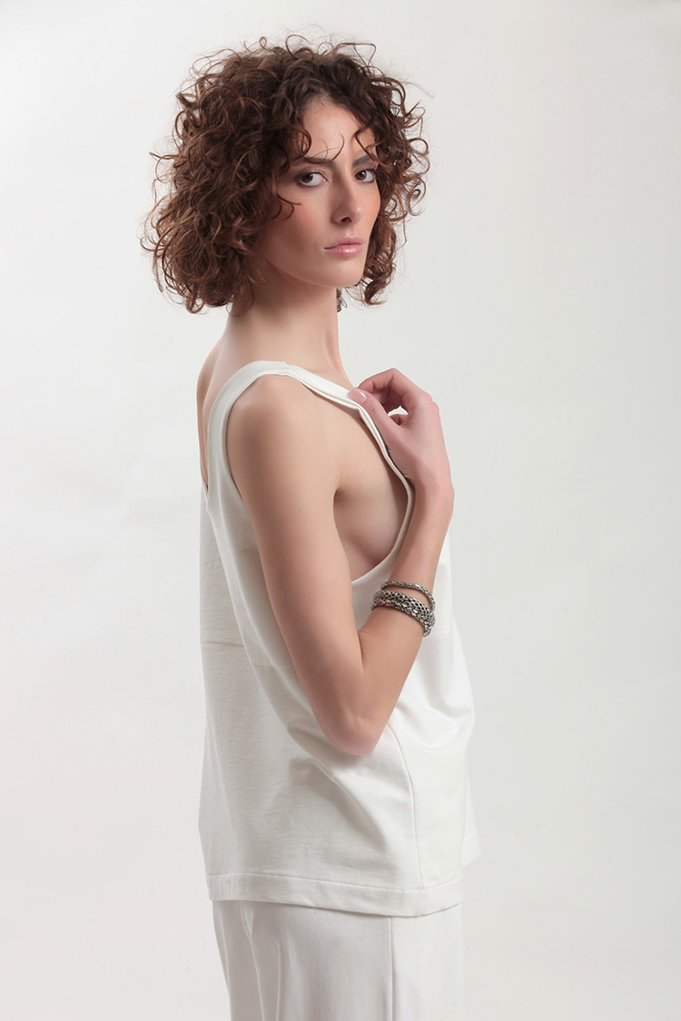 TANK TOP WITH DEEP NECKLINE — WHITE
