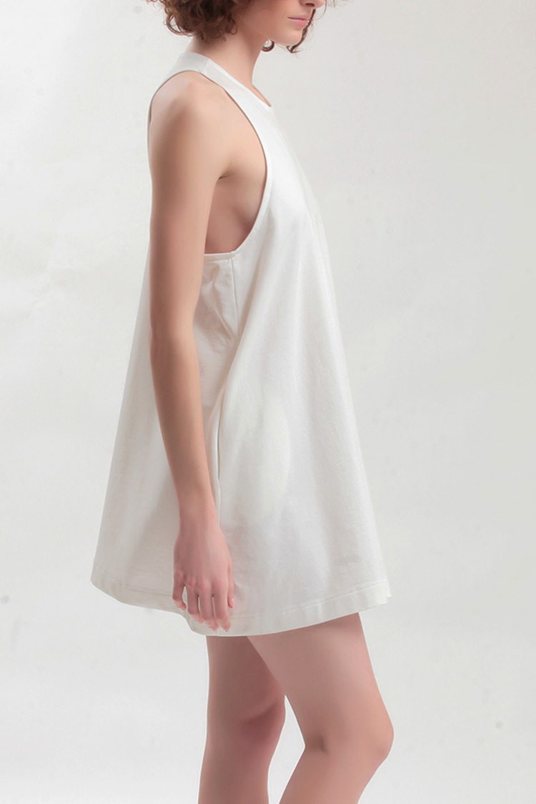 MINI DRESS WITH A TRIANGULAR BACK DESIGN — WHITE