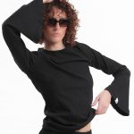RIBBED LONG SLEEVE TOP-BLACK
