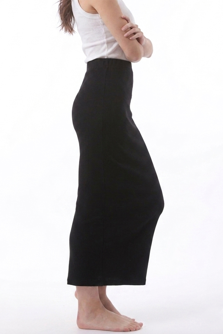 SLIM FIT SKIRT-BLACK