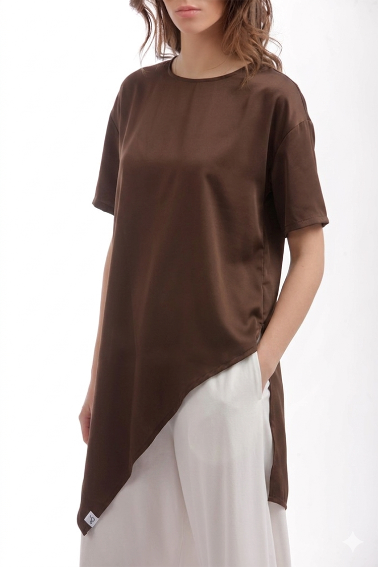 ASYMMETRICAL SATIN OVERSIZED TOP- CHOCOLATE
