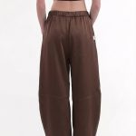 WIDE-LEG SATIN PANTS IN CHOCOLATE